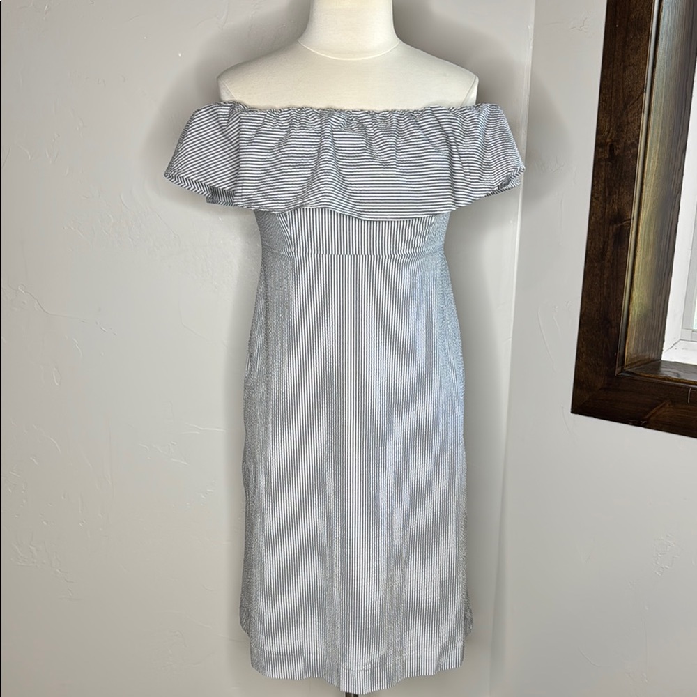 Gray & White Stripe Off-Shoulder Sundress With Pockets!